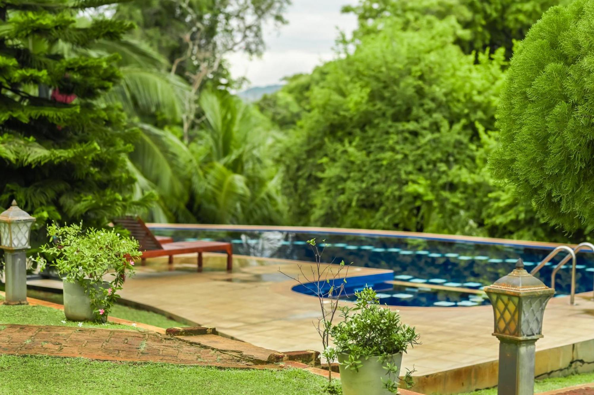 Agbo Hotel Polonnaruwa Zewnętrze zdjęcie