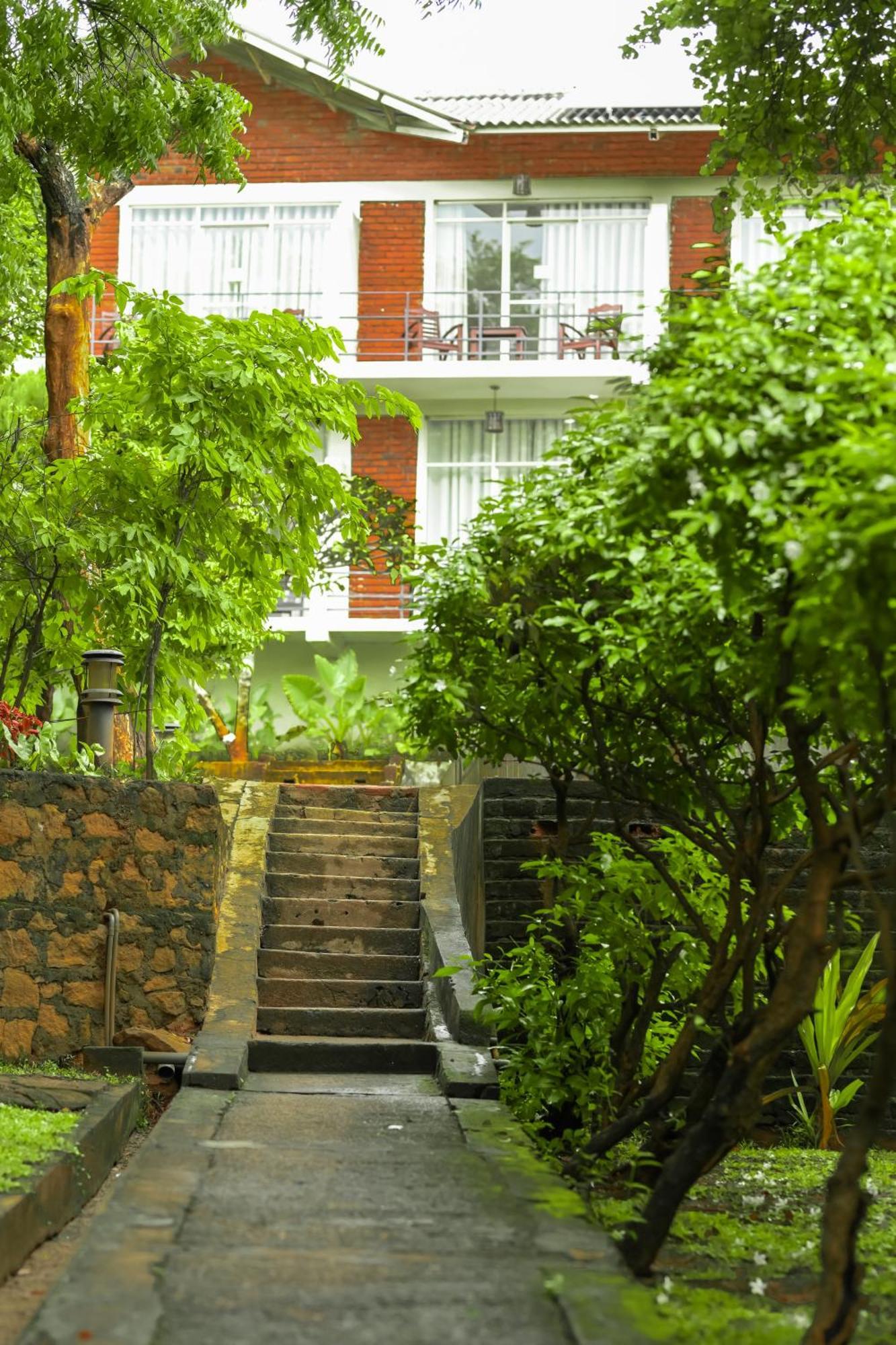 Agbo Hotel Polonnaruwa Zewnętrze zdjęcie