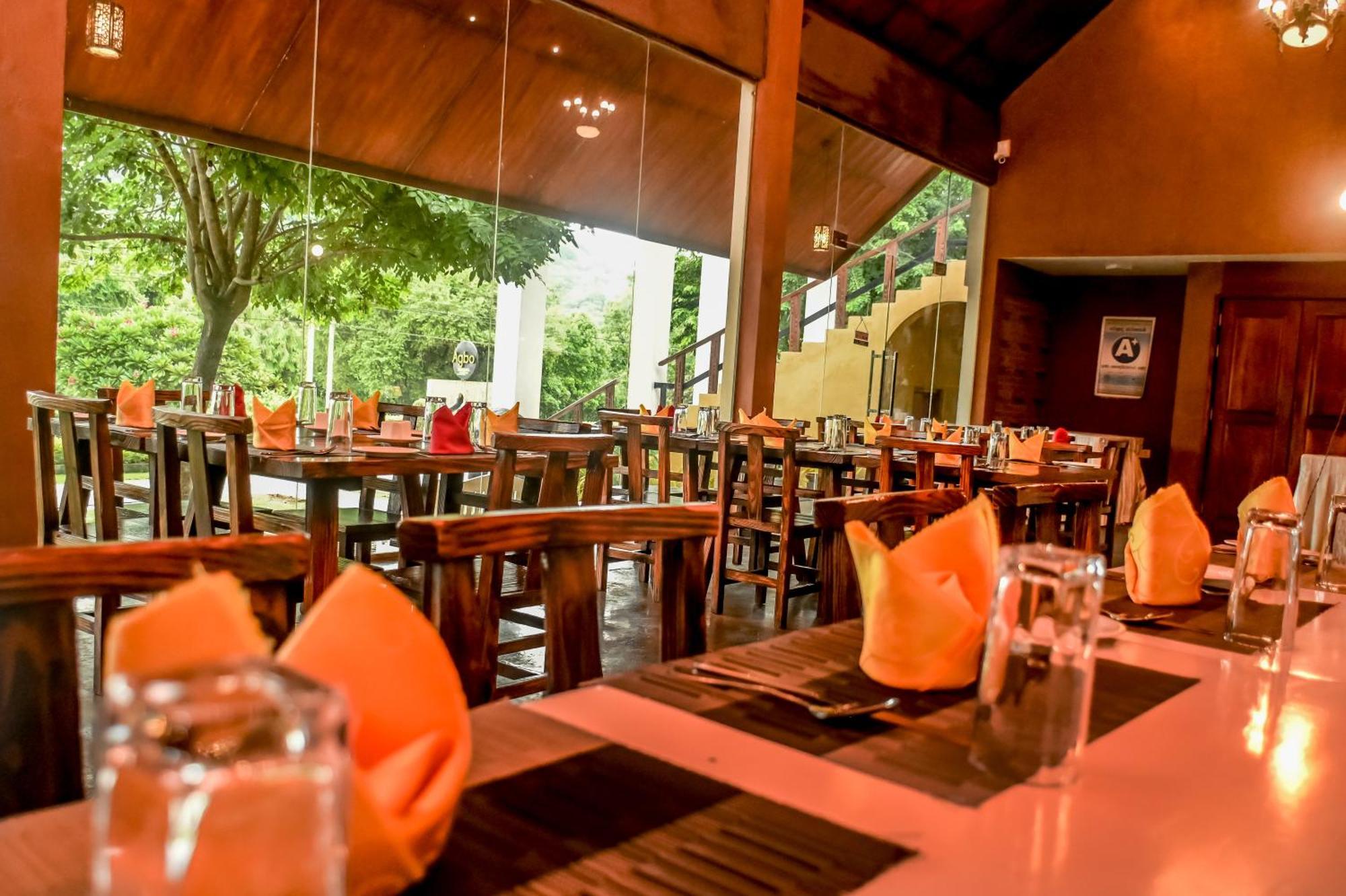 Agbo Hotel Polonnaruwa Zewnętrze zdjęcie